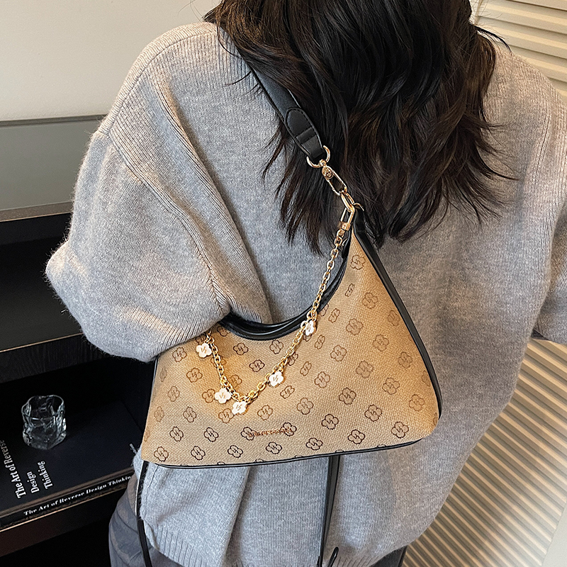 Aimitu2026新款简约复古印花洋气时尚链条小众质感单肩斜挎包