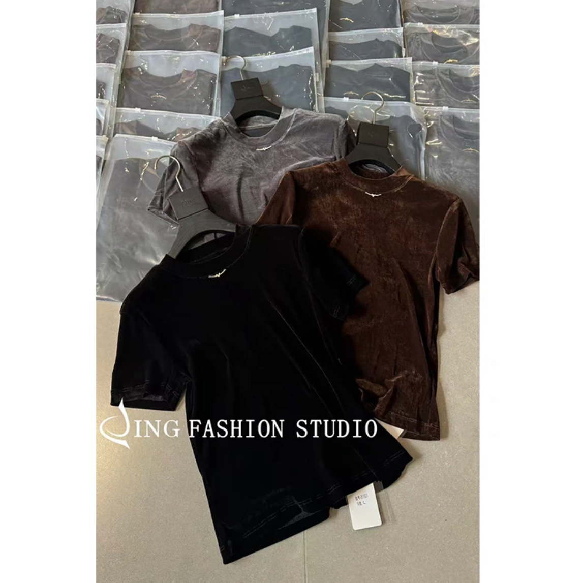 JlNG秋季新款1821纯色圆领丝绒短袖T恤女装舒适百搭宽松上衣