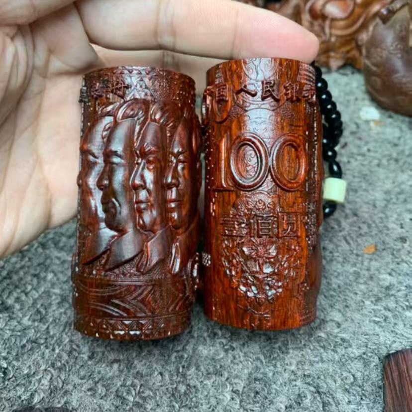 新版主席百元大钞四老板紫檀木雕手中有钱手把件文玩工艺装饰品