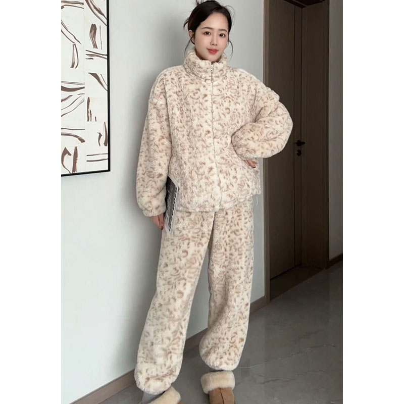 秋冬加厚舒适保暖豹纹居家服两件套毛绒绒宽松连帽拉链睡衣套装女