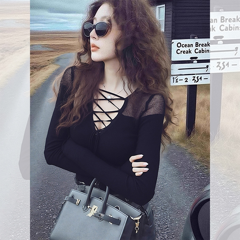别致独特漂亮内搭黑色网纱小衫女装秋冬季洋气高贵镂空针织衫上衣
