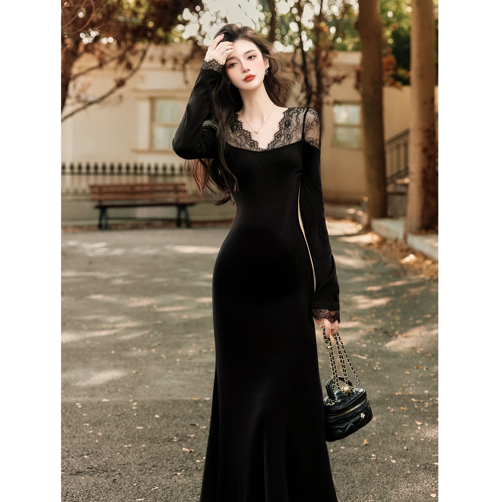 法式复古宫廷风重工蕾丝拼接长袖连衣裙气质赫本长裙小黑裙针织