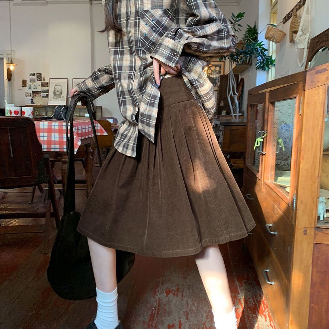 复古学院风咖色灯芯绒百褶半身裙女秋冬高腰显瘦A字中裙