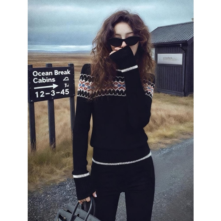 2025冬季独特别致绝美设计感小众不撞款费尔岛提花黑色提花毛衣女