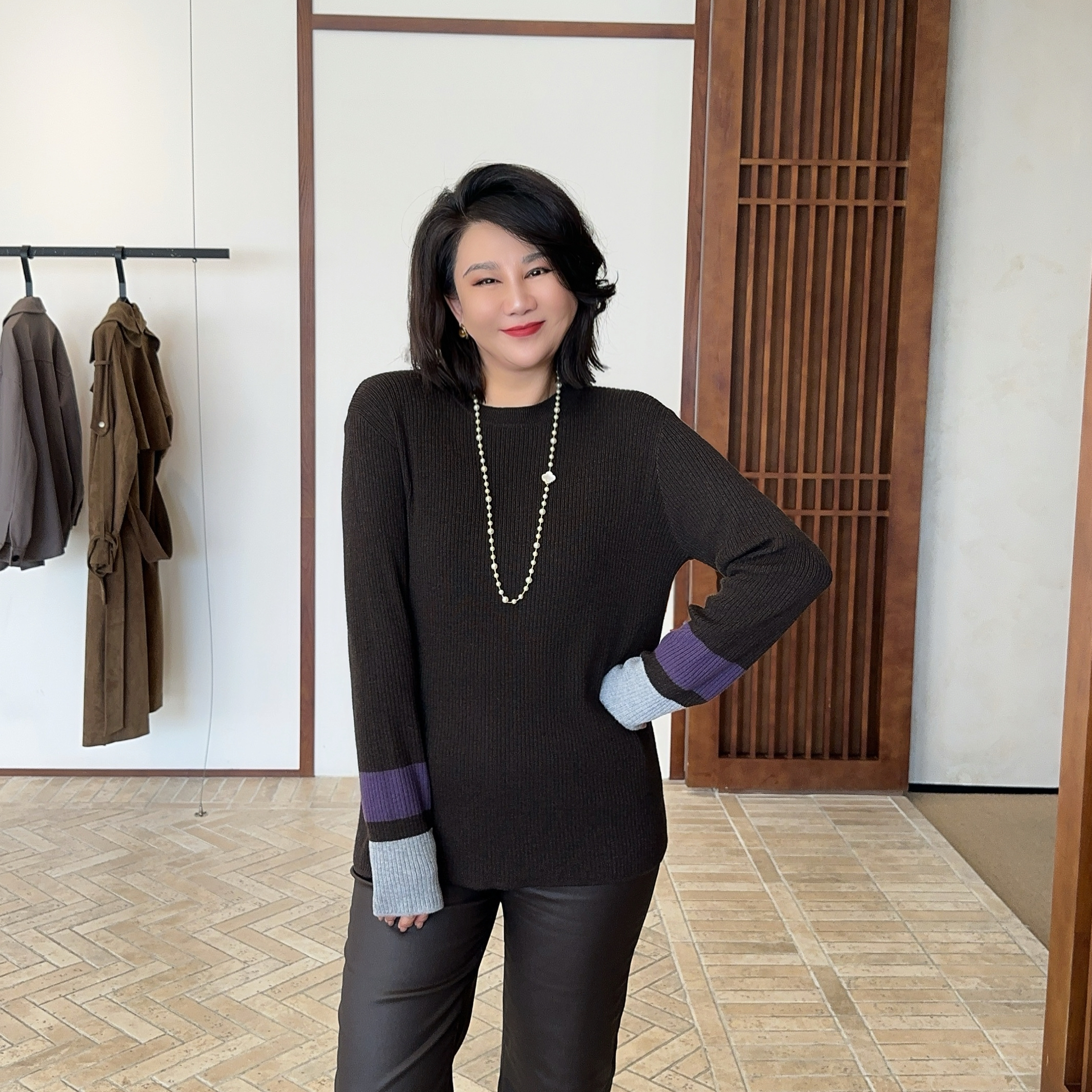 微胖女装【魅力磁场】绵羊毛圆领撞色袖口打底毛衣松弛感946-1