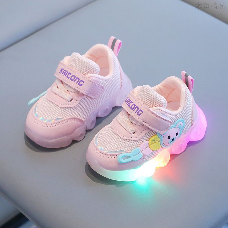 2025春秋新款0-1-3岁宝宝鞋软底防滑亮灯鞋婴儿学步鞋运动机能鞋