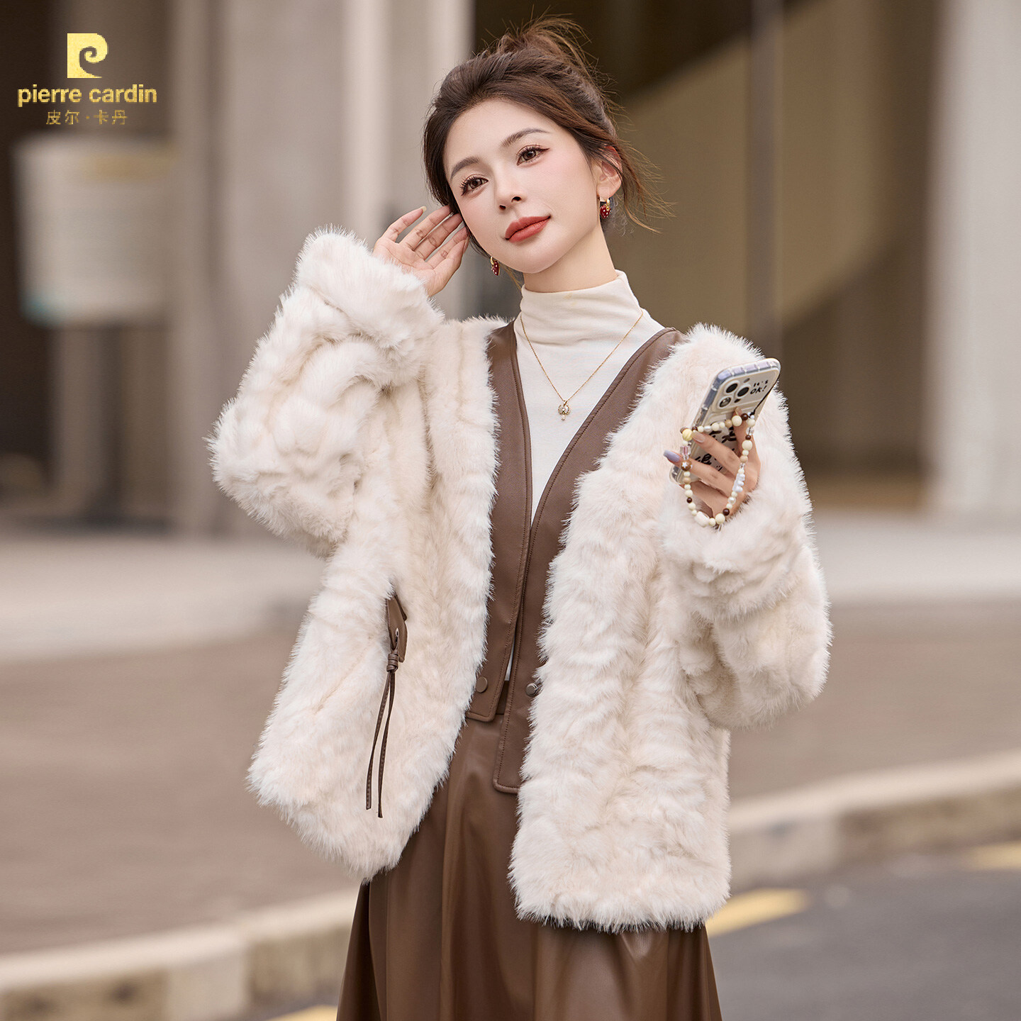 皮尔卡丹秋冬时尚加厚女款短外套宽松显瘦小香风洋气百搭休闲韩版