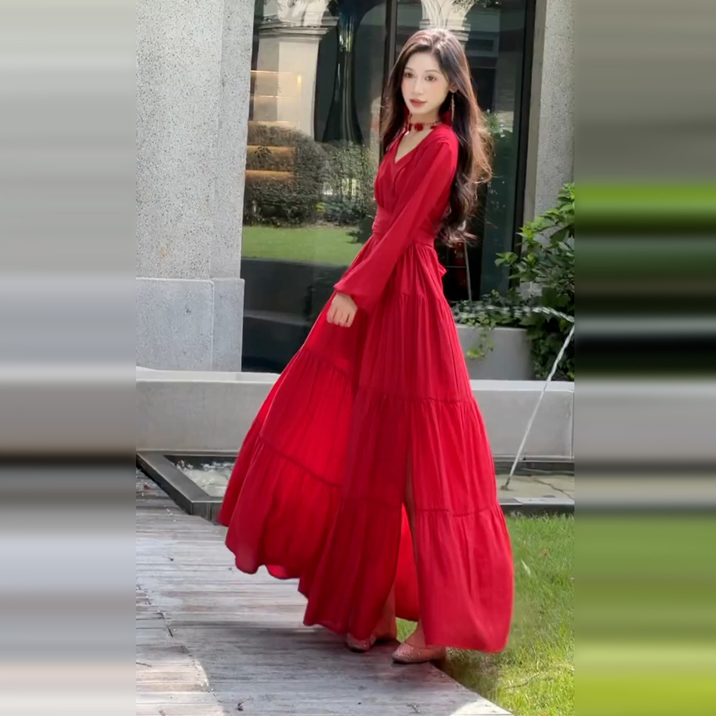 法式高级感红色长袖连衣裙子女早秋季2025新款纯欲慵懒风女装长裙