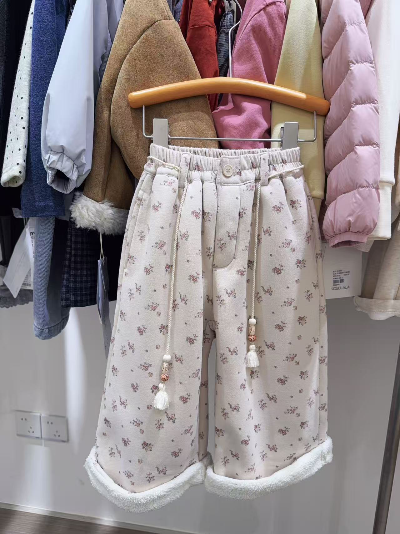 属于冬天的碎花裤~059冬季新款碎花加绒韩版休闲风保暖女童长裤