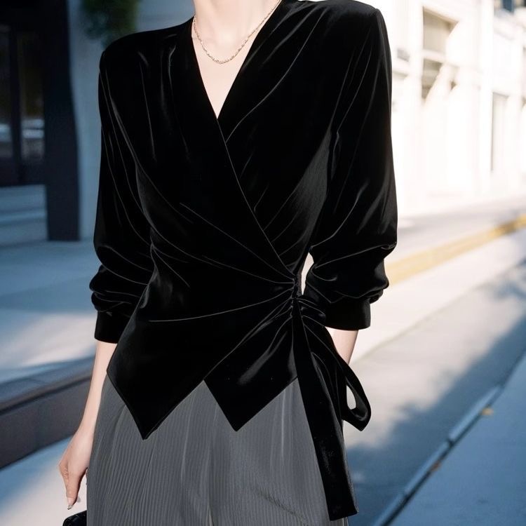 女士法式时尚气质修身收腰显瘦长袖上衣2025秋季黑色v领丝绒衬衫