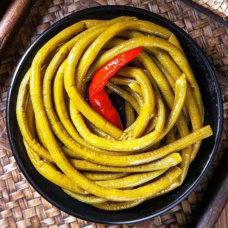 老坛酸豆角泡豇豆酸豇豆咸菜腌制下饭菜泡菜整根