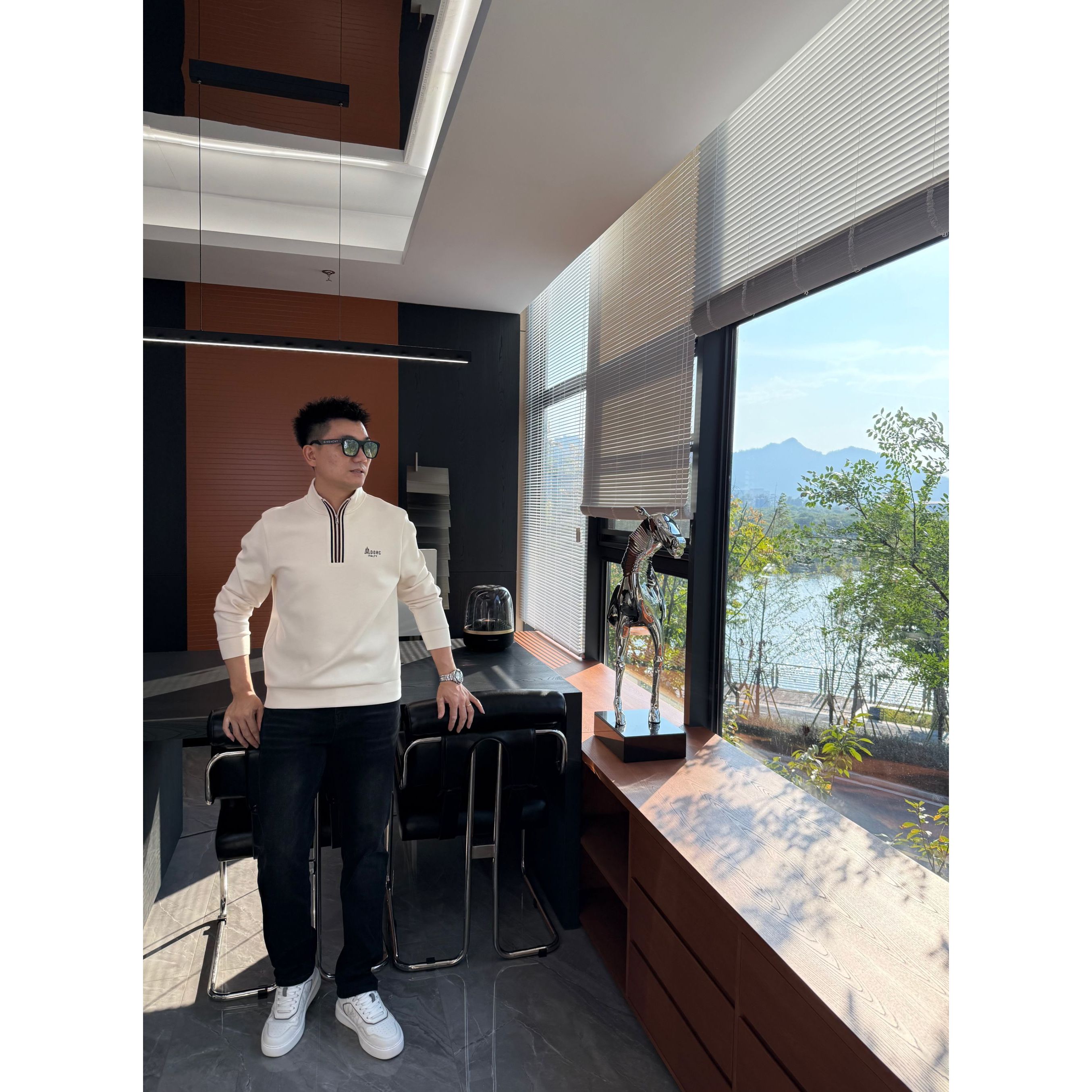 DORC-2025秋季新款休闲时尚男士卫衣-0177