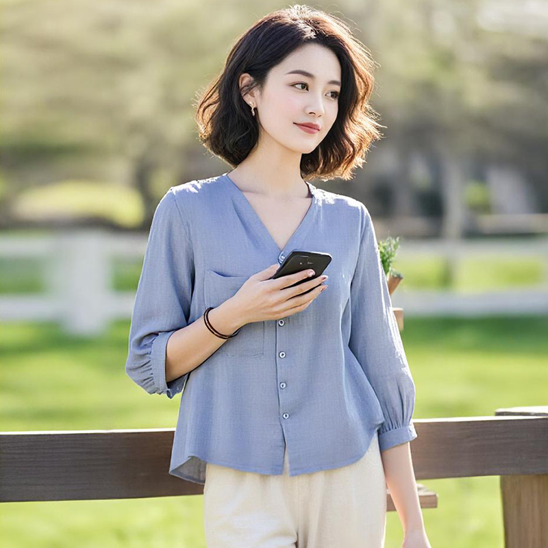 V领衬衫女2025年夏季新款时尚大码胖MM女装漂亮小衫纯色中袖上衣