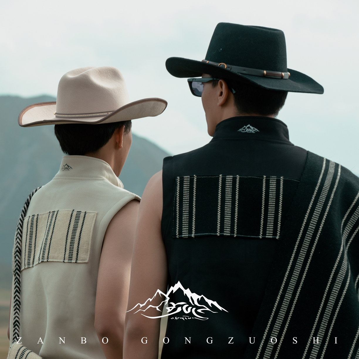 藏式元素款立领坎肩男女通用 秋季款 运动针织时尚休闲夏季户外