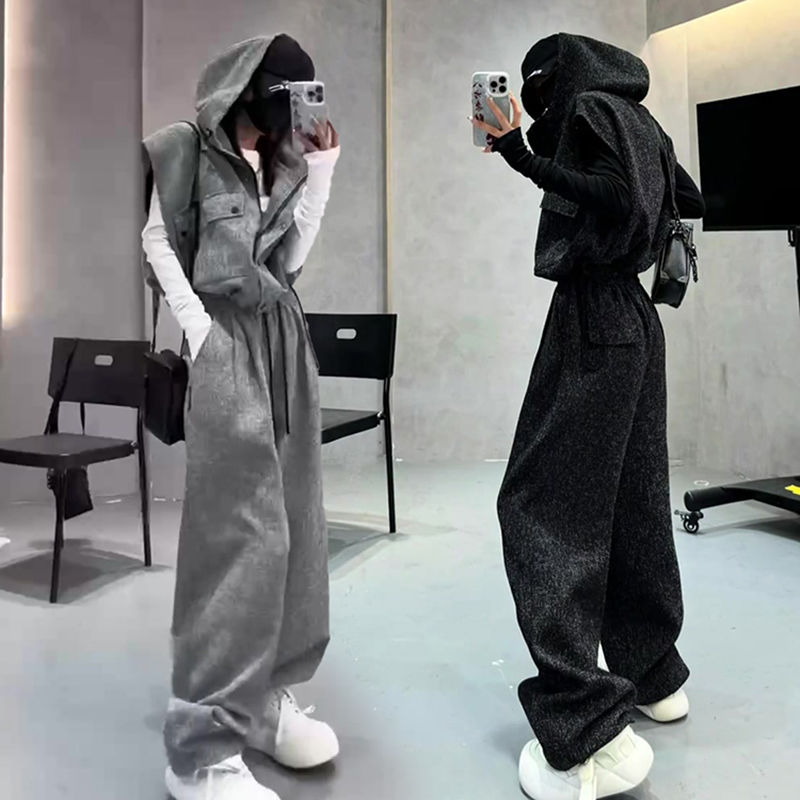 个性帅酷休闲套装女2025春秋爆款宽松连帽无袖上衣宽松显瘦阔腿裤