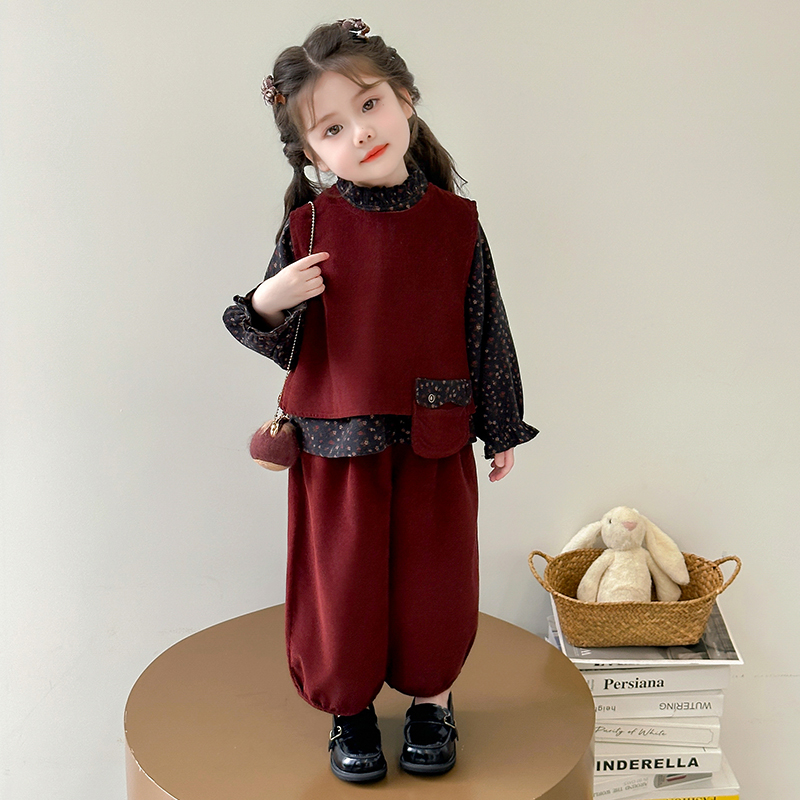 女童秋季套装2025新款儿童洋气时髦秋装女宝宝秋季马甲三件套碎花