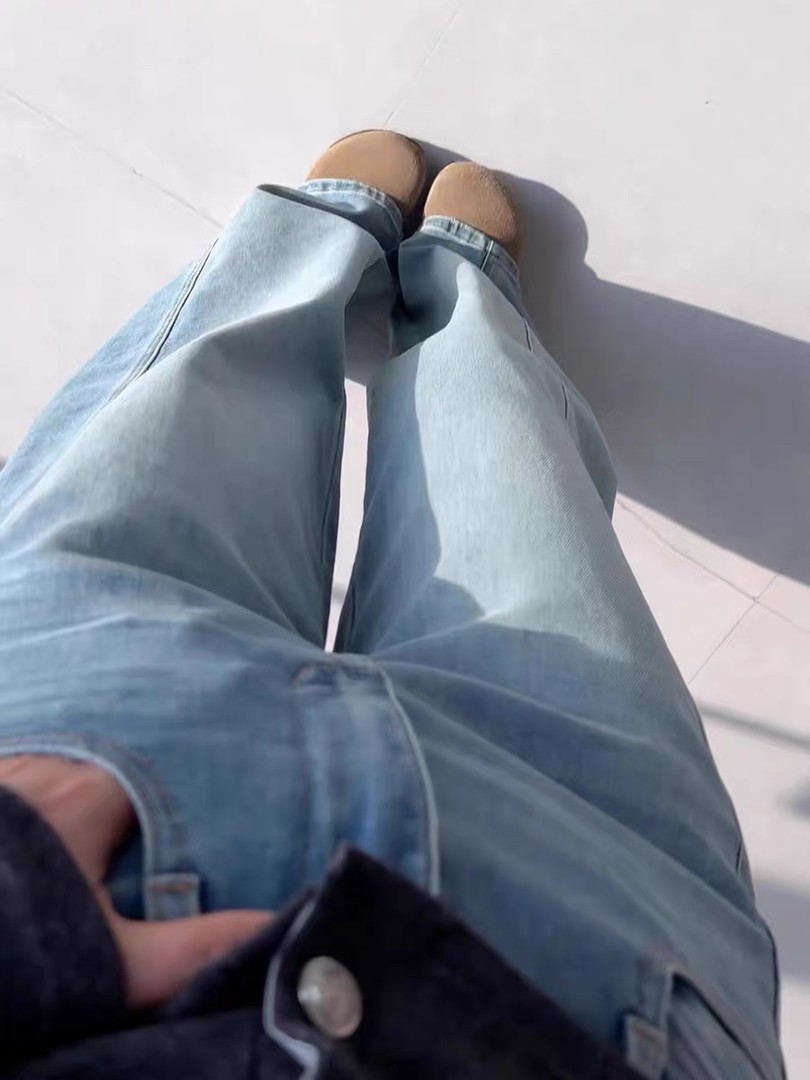 秋冬新款高腰显瘦宽松遮肉阔腿直筒裤爆款气质洋气时髦高档牛仔裤