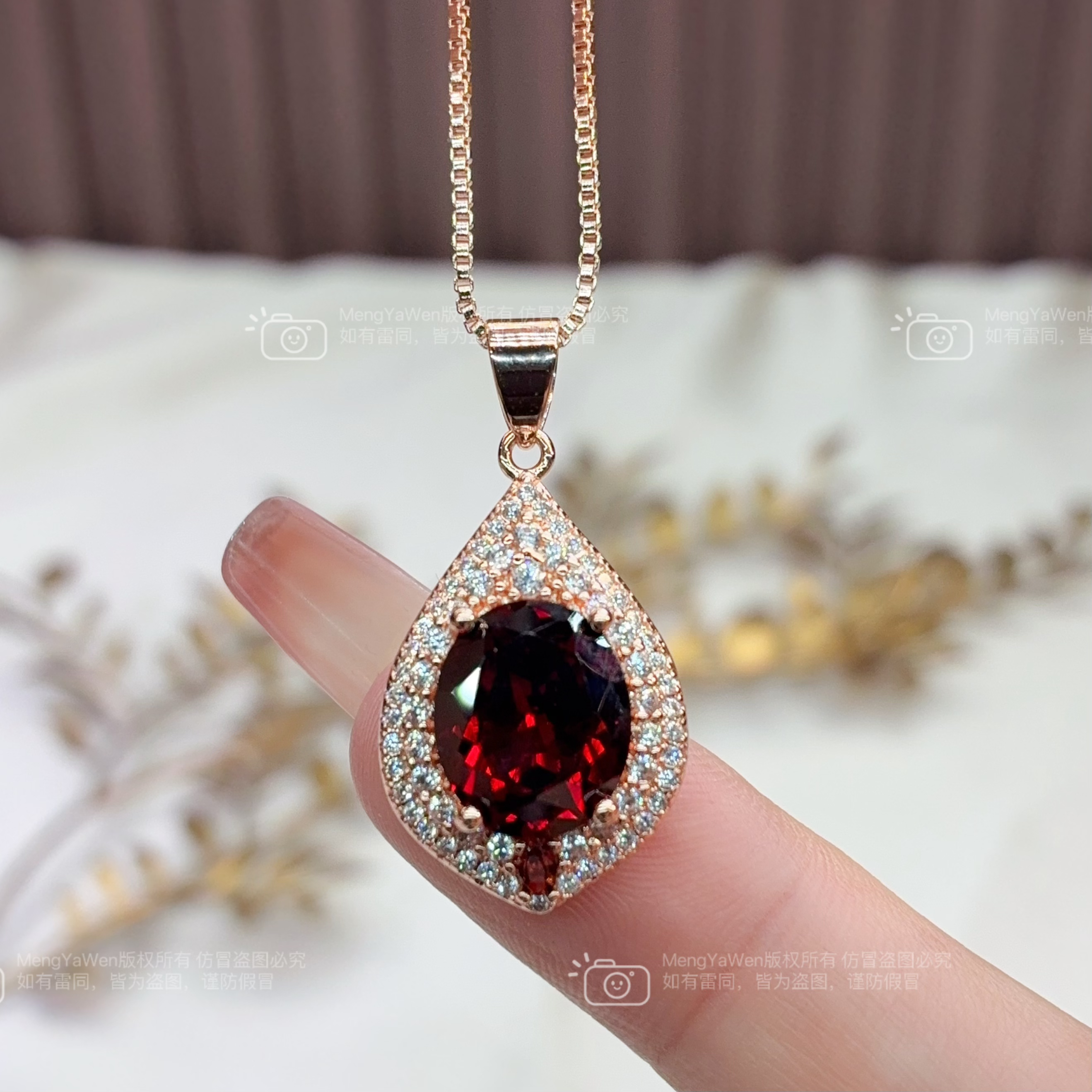 新品吊坠 【糖芯】石榴红人工宝镶嵌满钻吊坠
