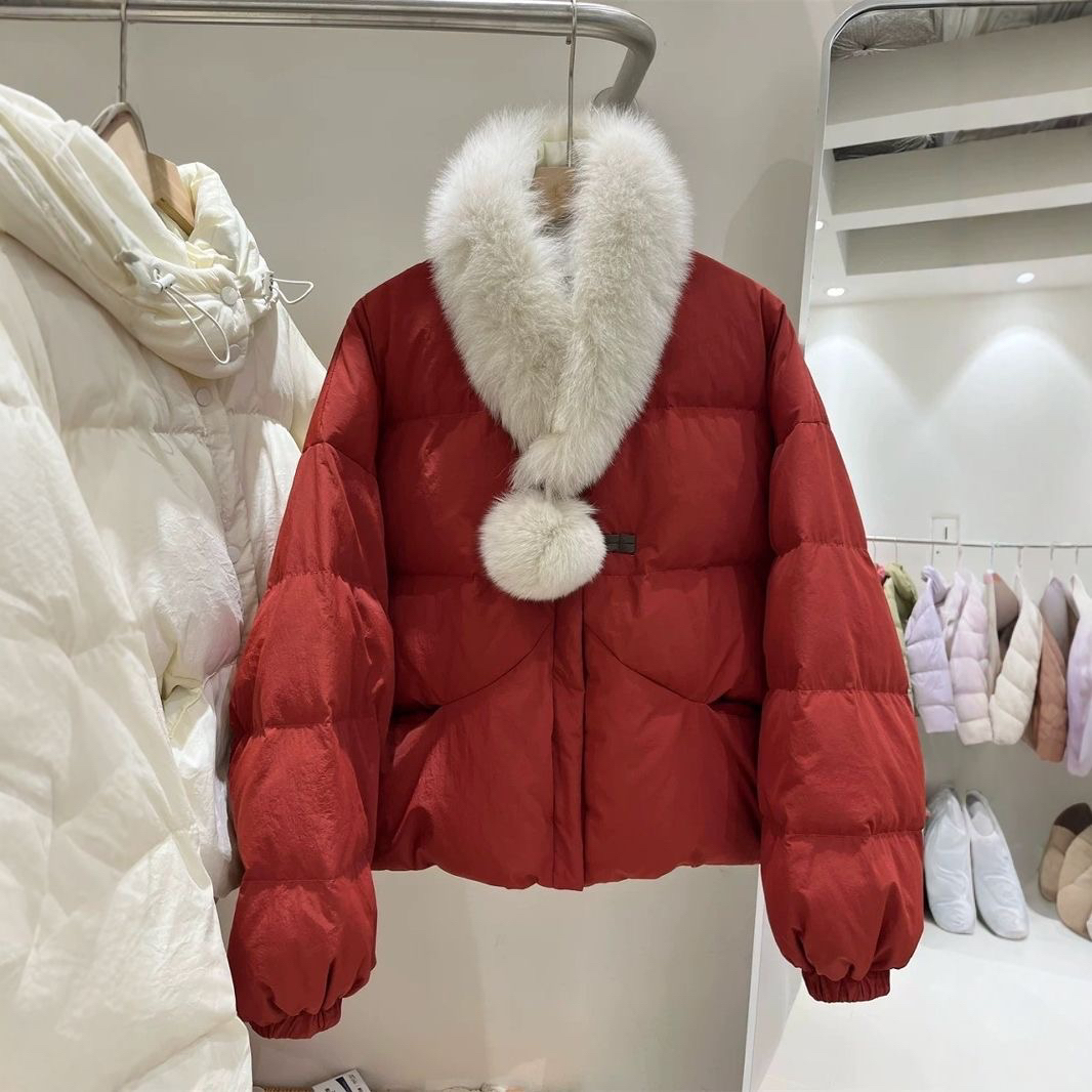 2025冬新款真狐狸毛领围脖红色羽绒棉服女短款小个子甜美白绒外套