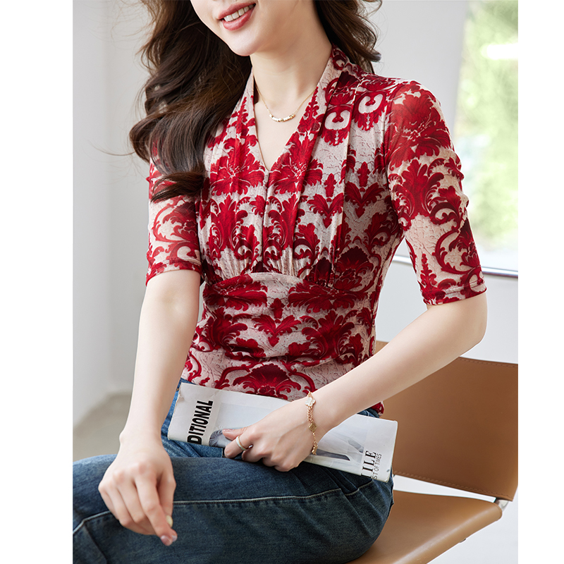 夏装印花打底衫女短袖上衣2025新款时尚洋气百搭显瘦女士V领小衫