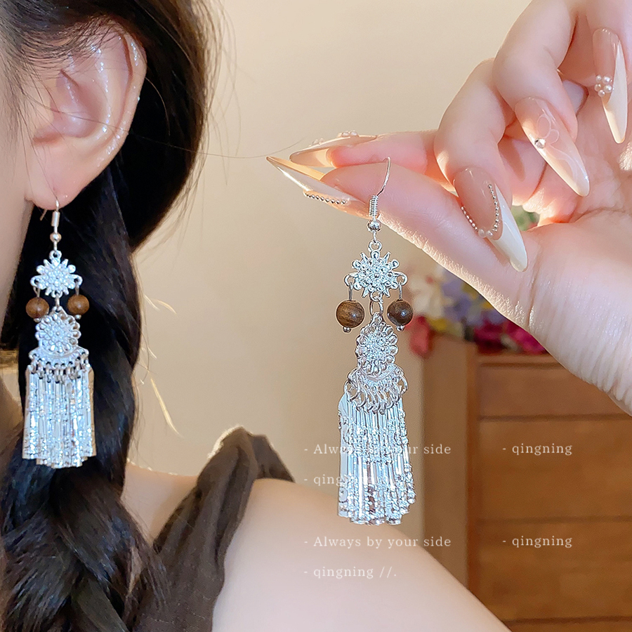 铜合金耳饰 新中式花朵流苏耳环2025新款爆款高级感轻奢耳钩耳坠