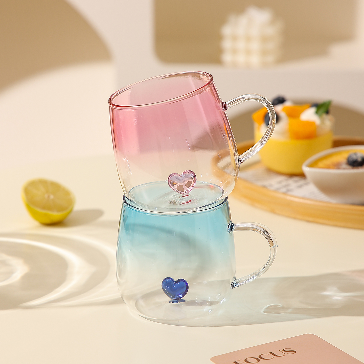 高硼硅玻璃杯家用耐高温带把手杯子高级感轻奢高颜值爱心情侣水杯