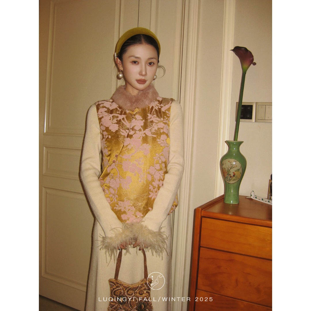 鹭青一原创【凝妆 】新中式提花立领夹棉马甲外套女L25J3431K