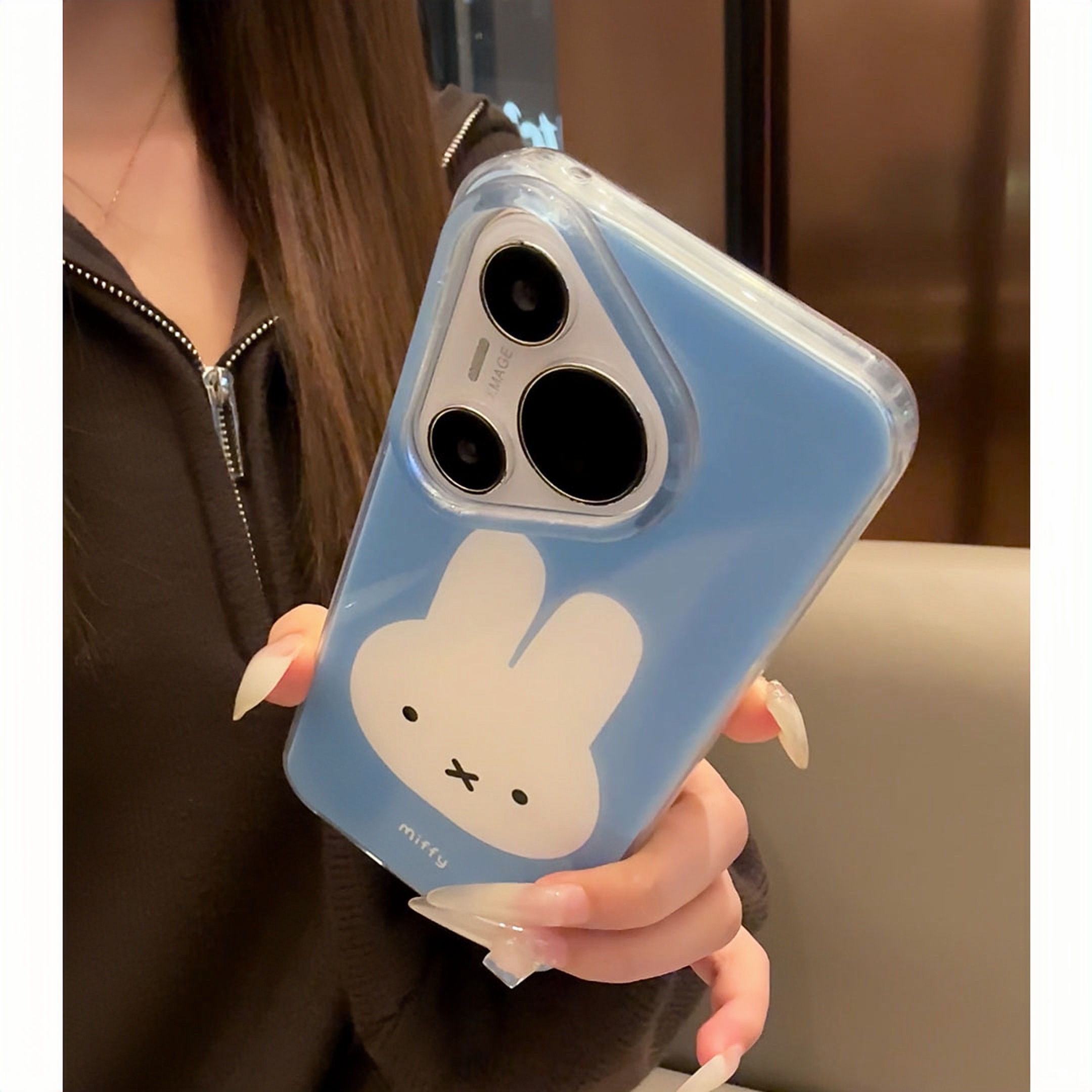 简约ins可爱蓝底小兔子适用苹果17/16手机壳15女华为vivo小米oppo