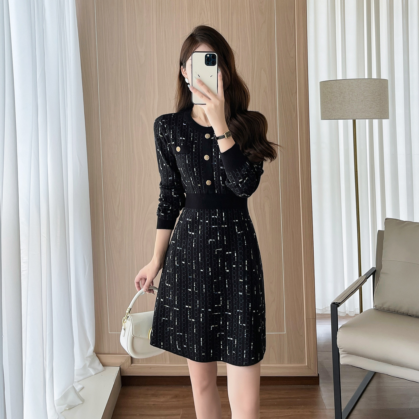 秋季法式小香风针织连衣裙女中长款收腰显瘦内搭亮丝A字毛衣裙子