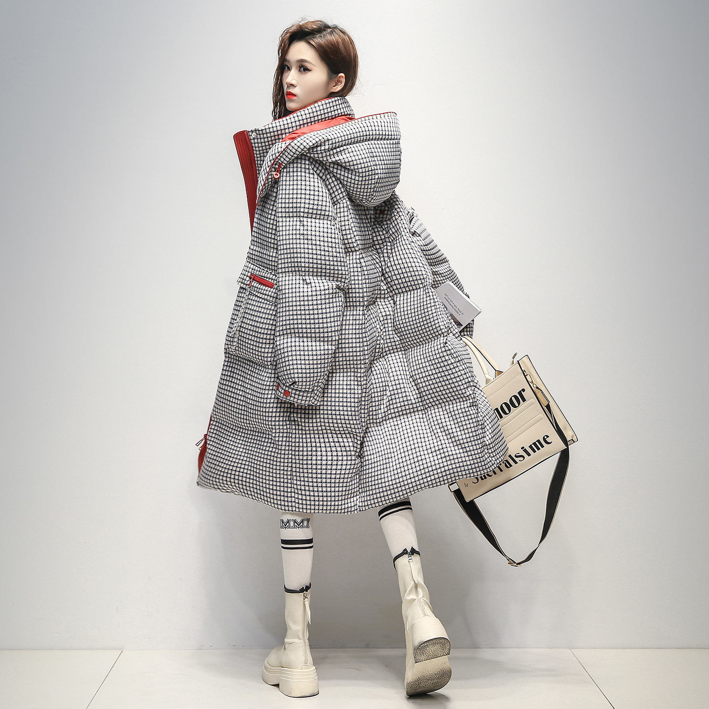 高端潮牌休闲百搭中长款羽绒服2025冬季新款防风抗寒保暖鸭绒外套