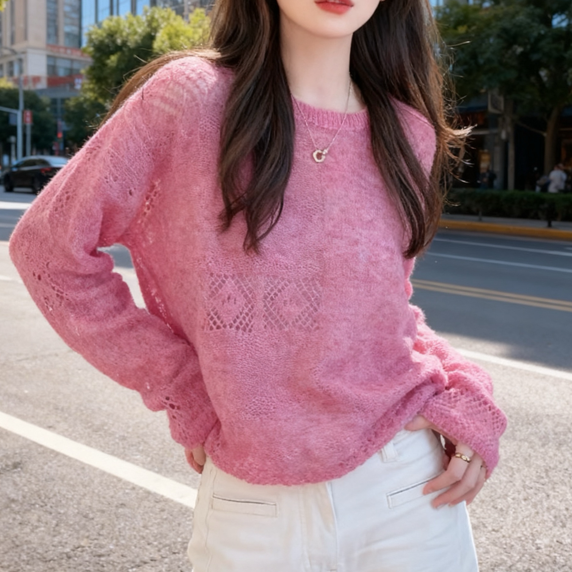 氛围感高级镂空圆领毛衣女2025新款秋冬温柔显白粉色长袖针织衫