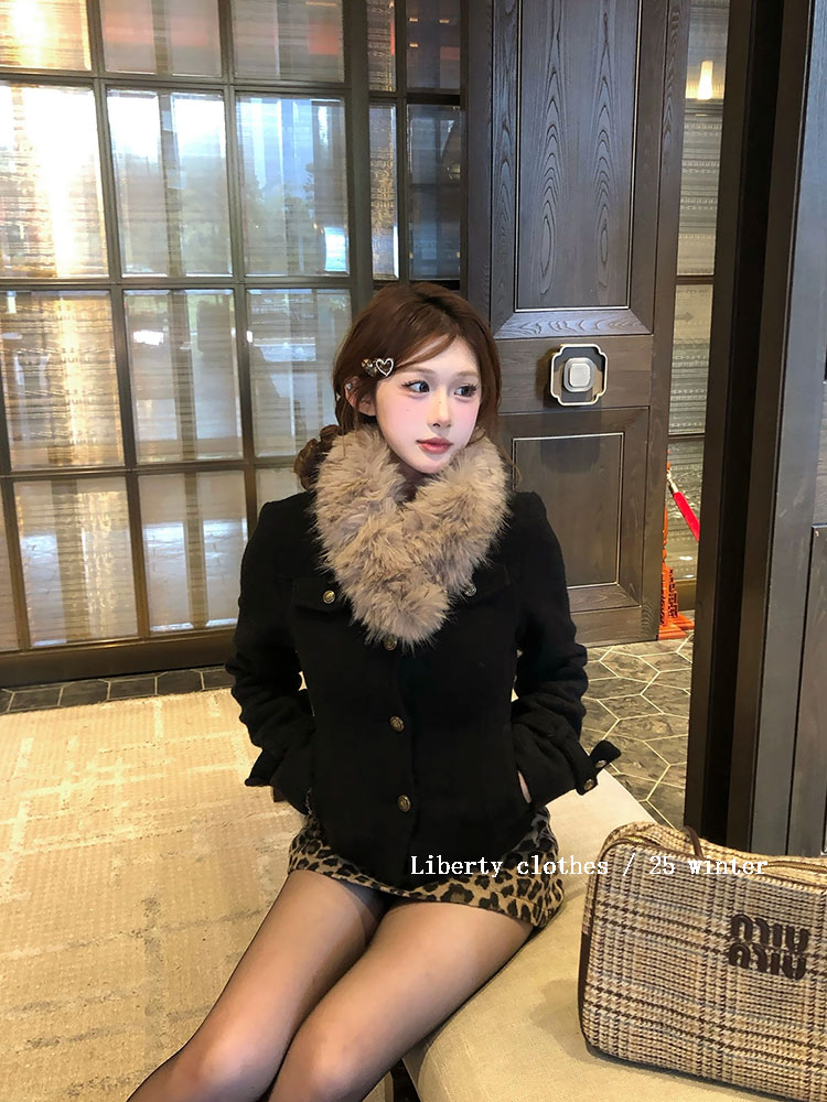 御姐套装女可拆卸毛领单排扣外套秋冬搭配辣妹豹纹半身裙两件套装