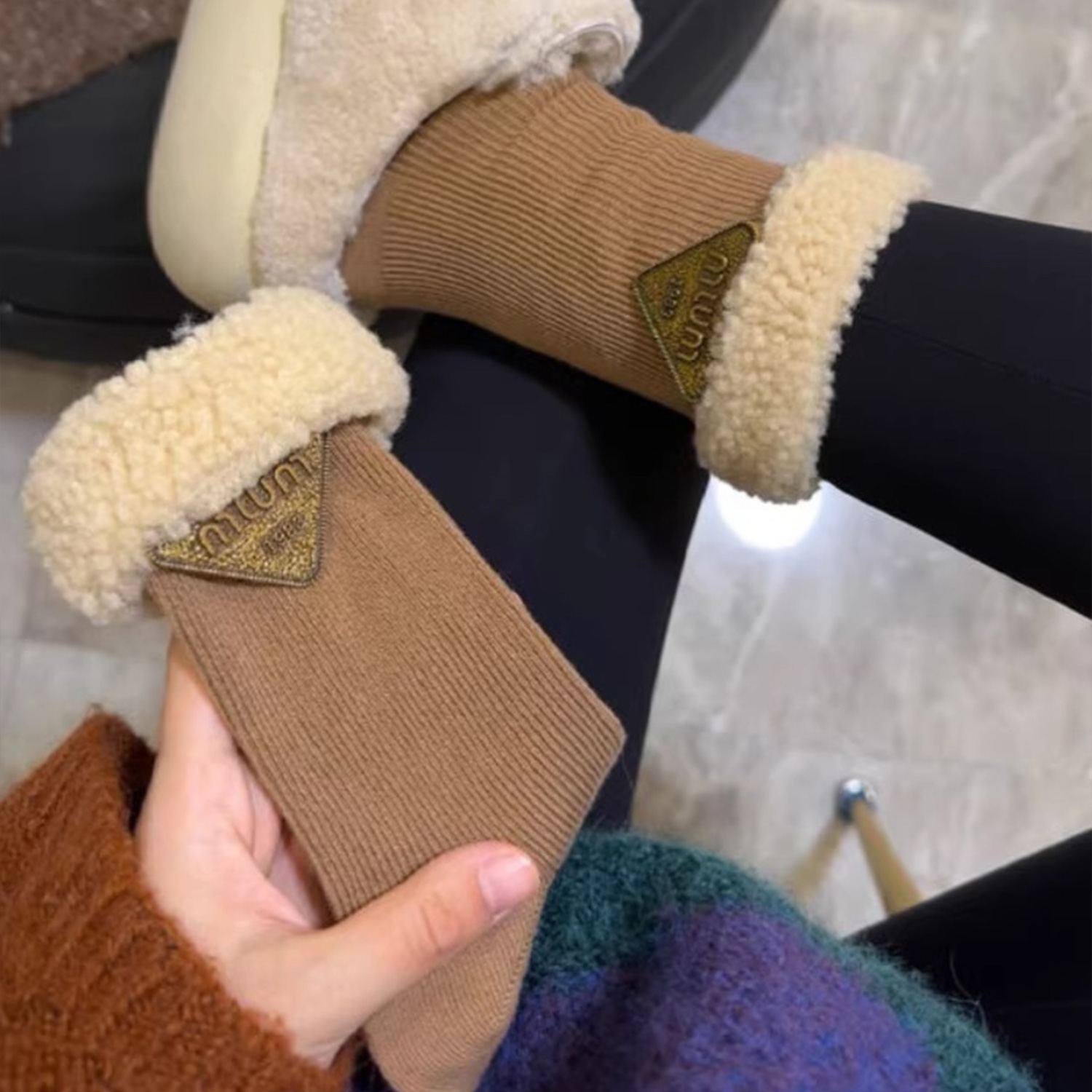 厚袜子中筒款春秋款羊羔毛袜美拉德金属标加绒加厚雪地长袜子秋冬