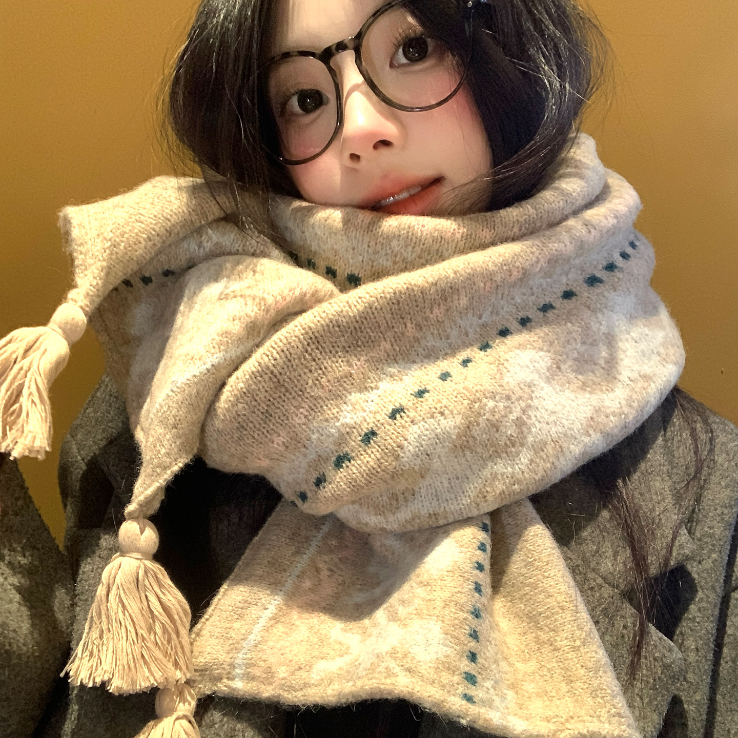 费尔岛羊毛混纺针织流苏围巾披肩女冬加厚保暖防寒氛围感护颈围脖