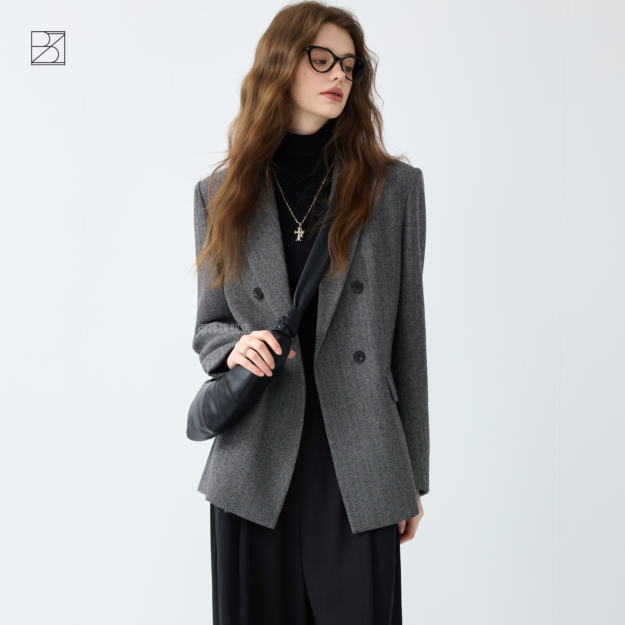 高级感毛呢西装外套女2025秋装新款时尚气质复古返潮呢子休闲西服