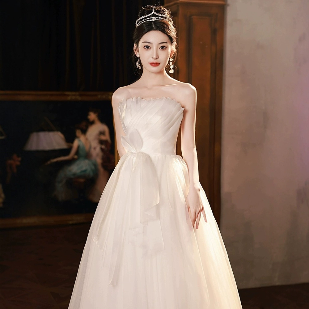 法式抹胸晚礼服裙女2025新款轻婚纱在逃公主简约旅拍轻奢小众高端
