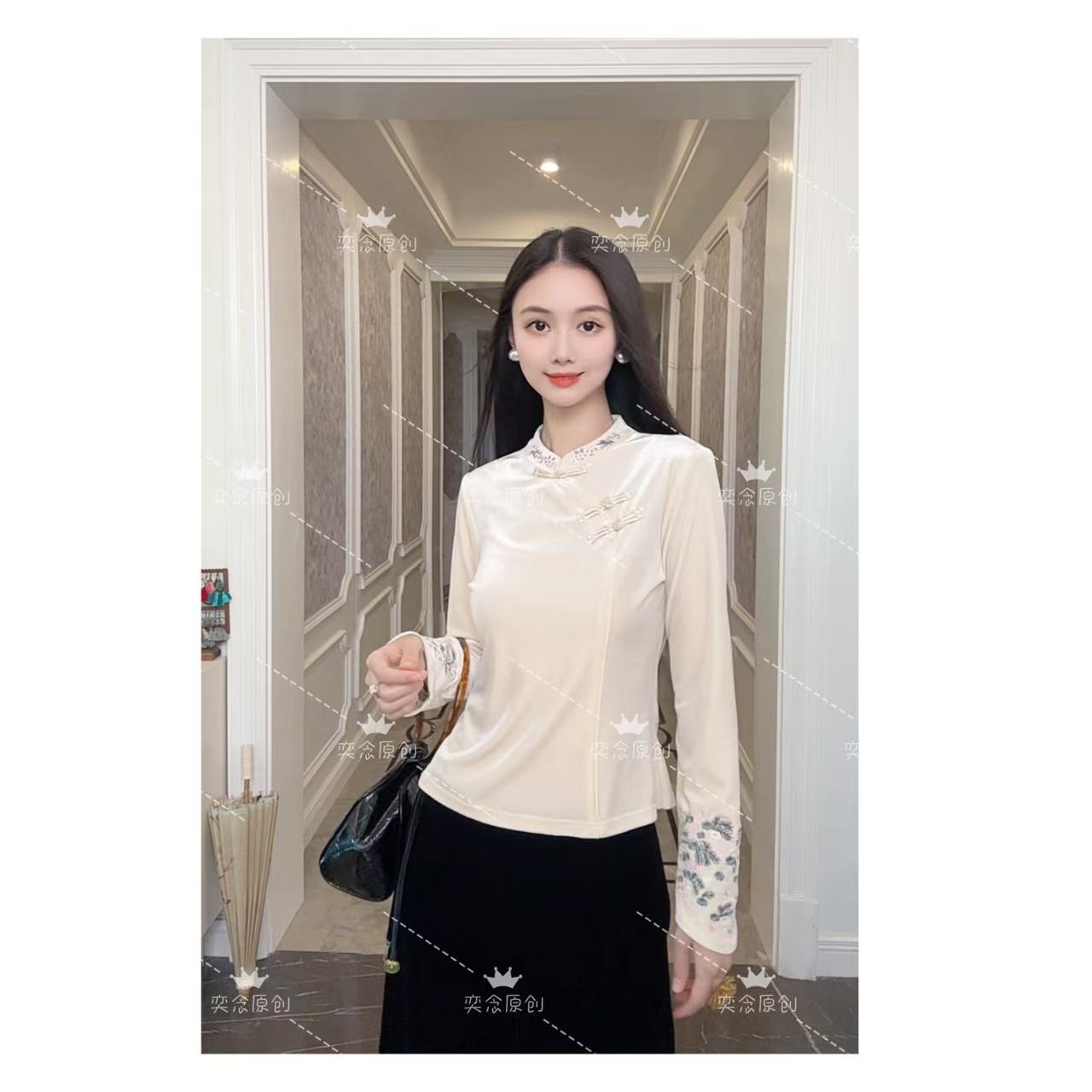 「奕念」《璎珞》醋酸丝绒绣花~原创国风早秋高级感定制打底衣