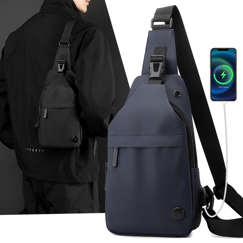 新款男士斜挎胸包轻便防水单肩包多功能USB充电胸前包包男款背包