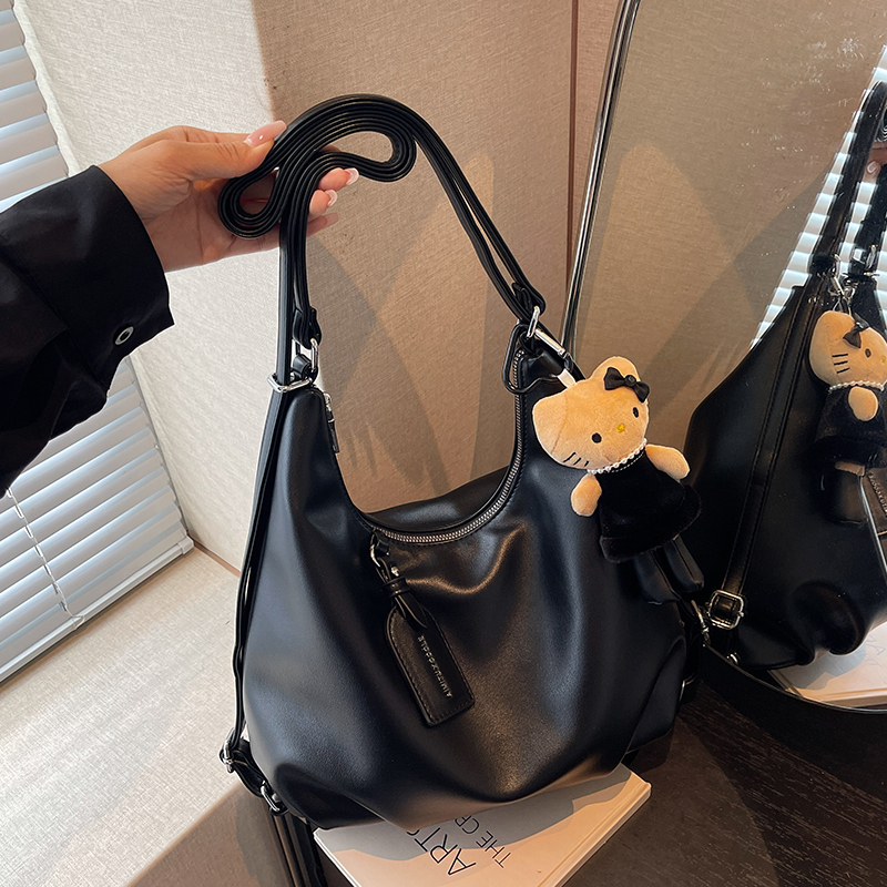 艾米兔女包2025新款纯色简约设计质感休闲百搭大容量通勤托特包