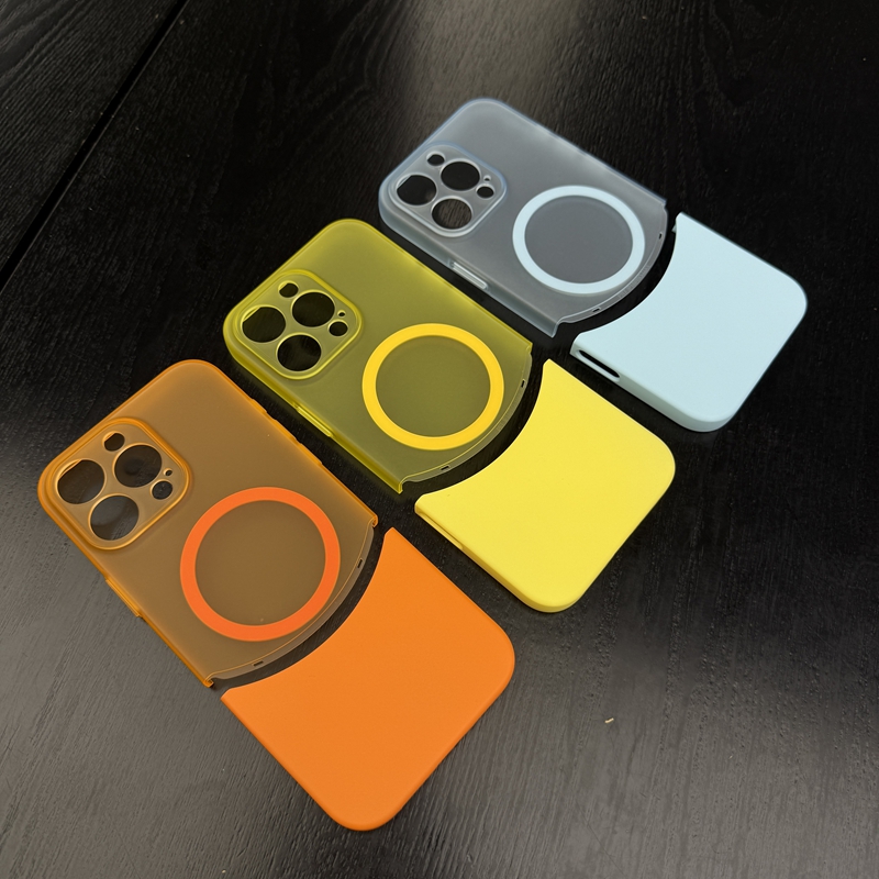 拼接撞色半透磁吸适用iphone17手机壳苹果16promax硬壳14男13