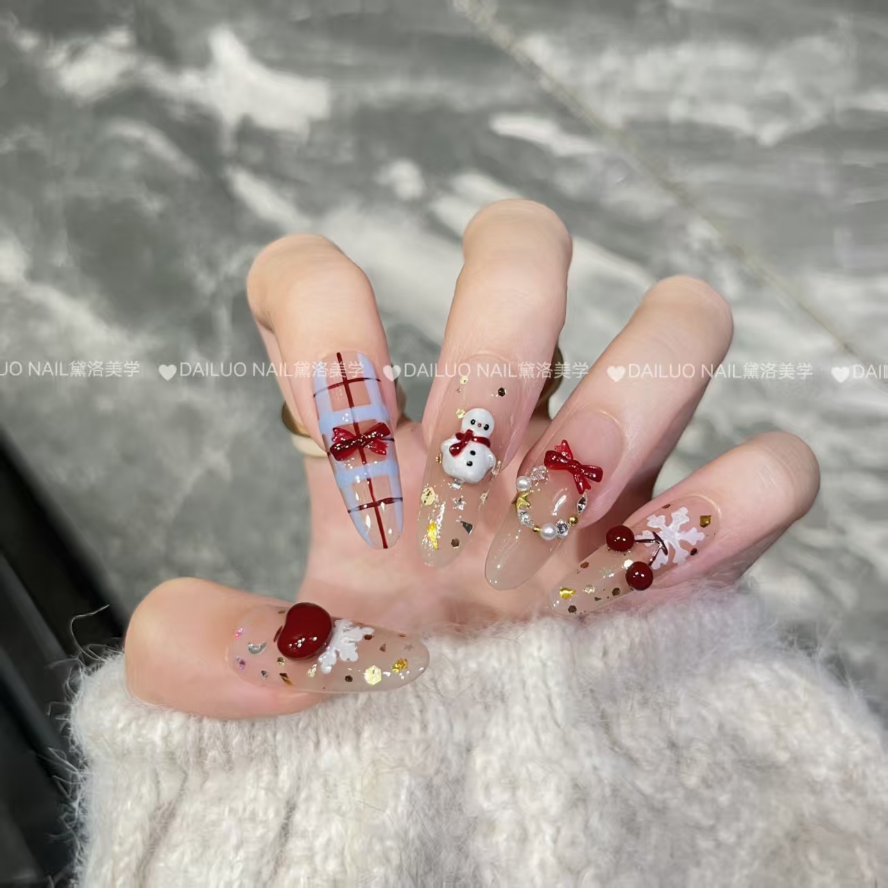 【甜冬圣饰】 手工圣诞穿戴甲新年美甲贴片可拆卸假指甲贴10片新款