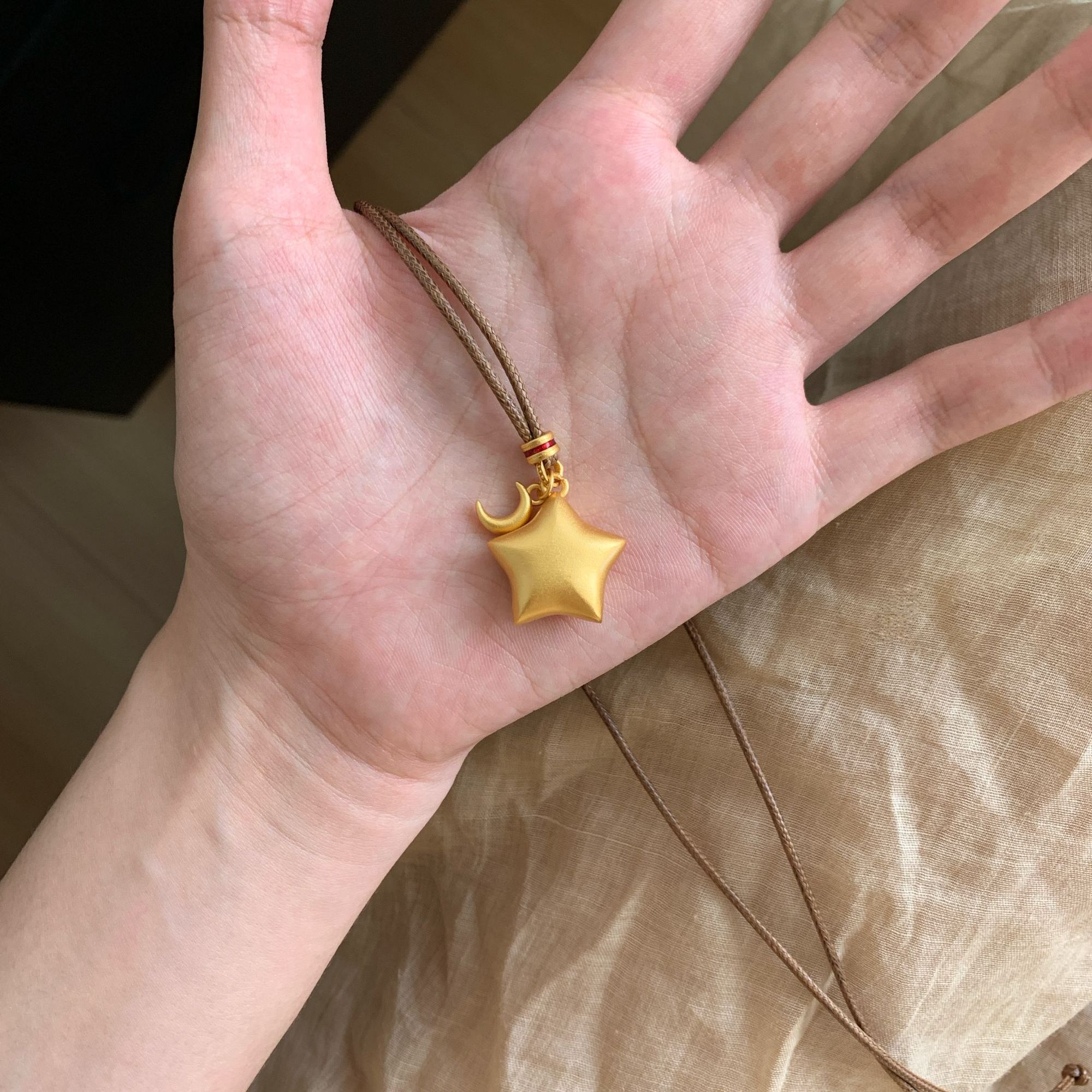 吊坠足银 燕归yangui“摘星星”足银999.9镀金星星月亮吊坠