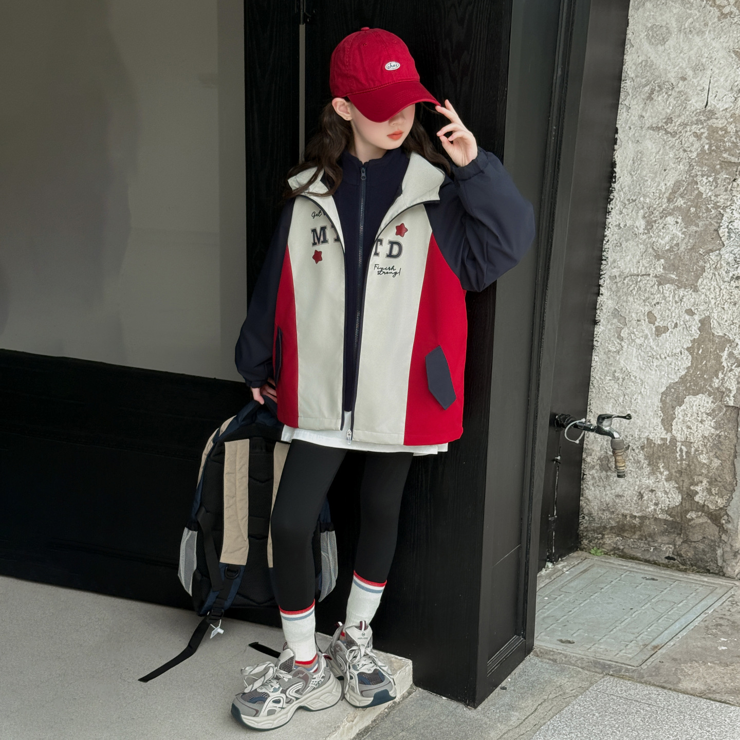 女童冲锋衣三合一可拆卸春秋2025新款女大童户外秋装儿童防风外套