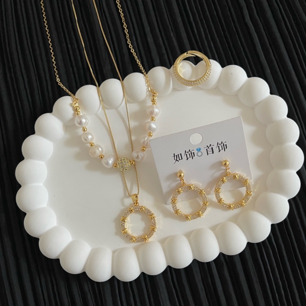 钛钢仿珍珠项链 如饰 新款手工双层叠戴链三件套套装气质项链