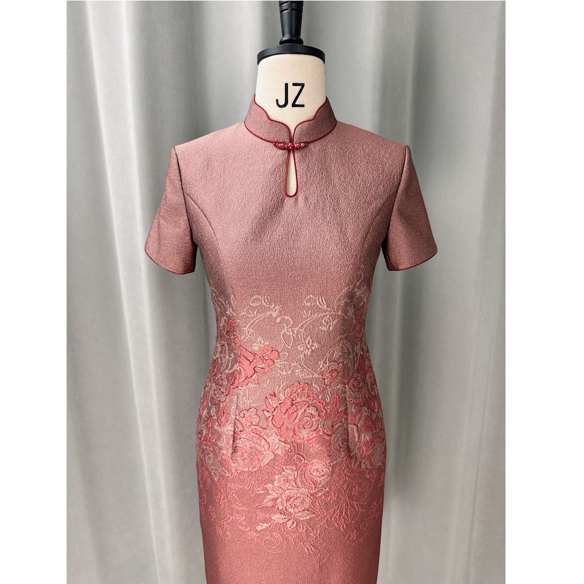 【桃花吟】粉色旗袍礼服妈妈装喜婆婆晚礼服高贵短款舒适气质时尚