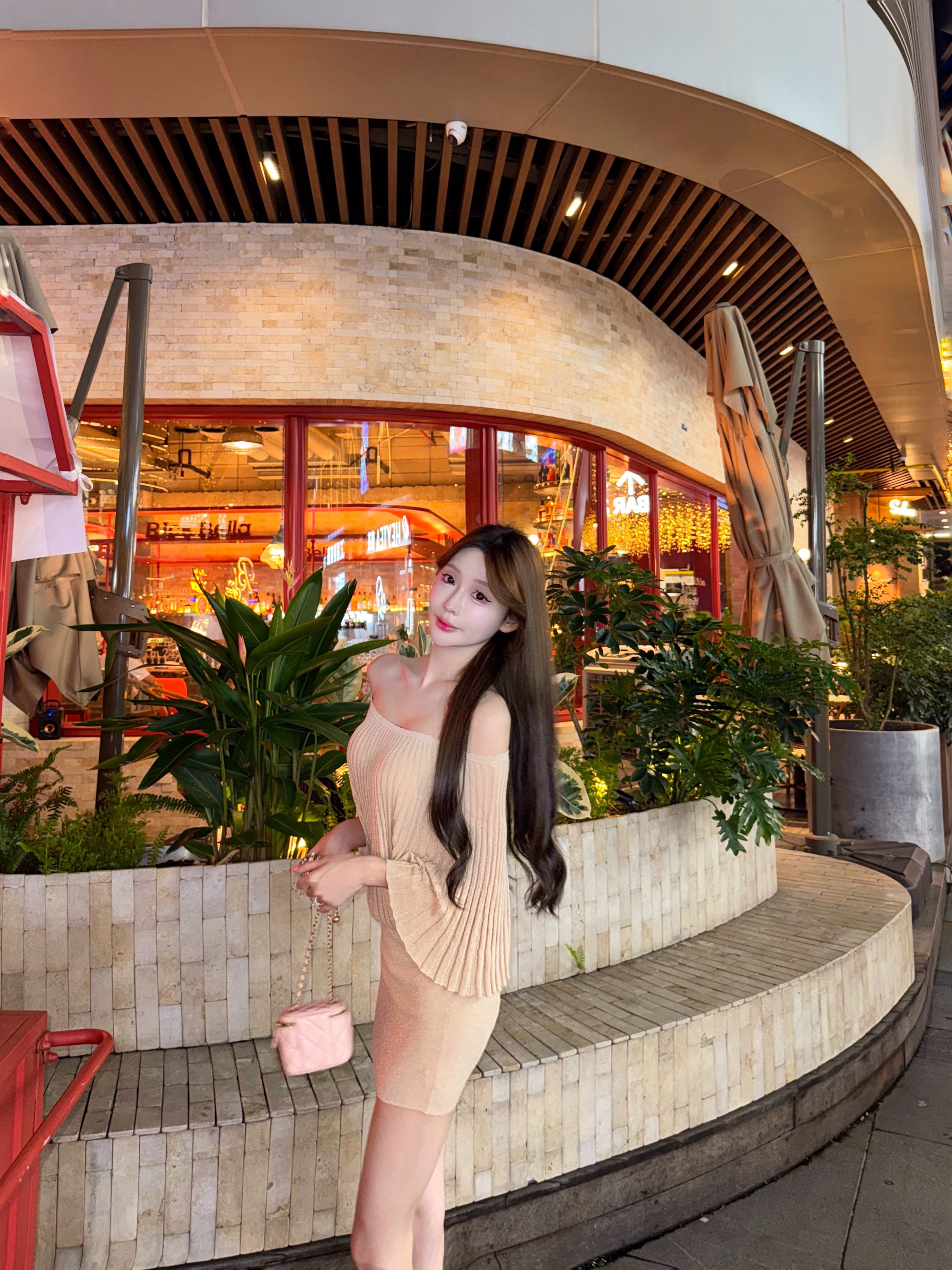 现货VK「杏银纱」杏色显瘦连衣裙气质轻奢时尚性感小众夏季