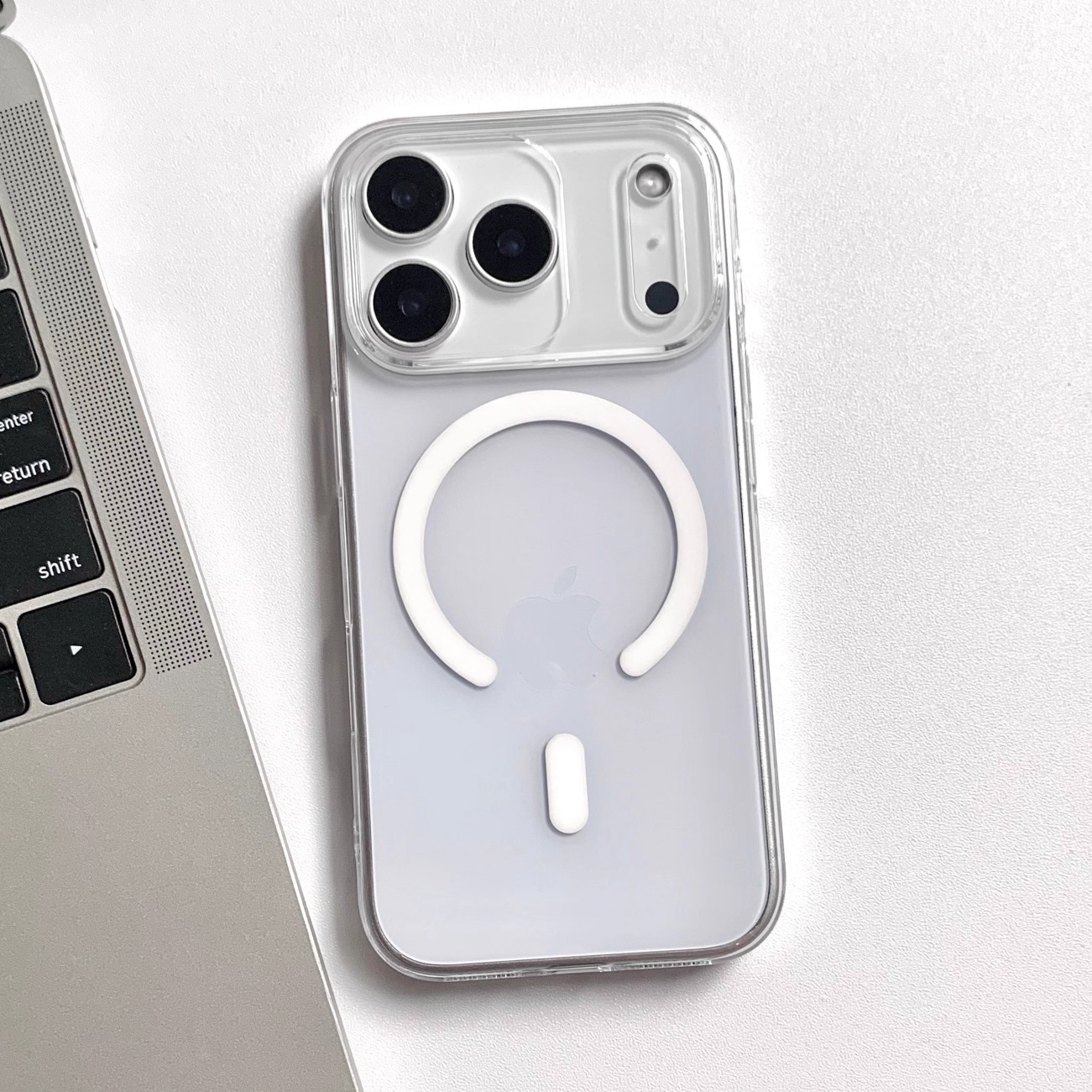 适用于苹果17promax全包手机壳高级感iphone16透明散热15plus磁吸