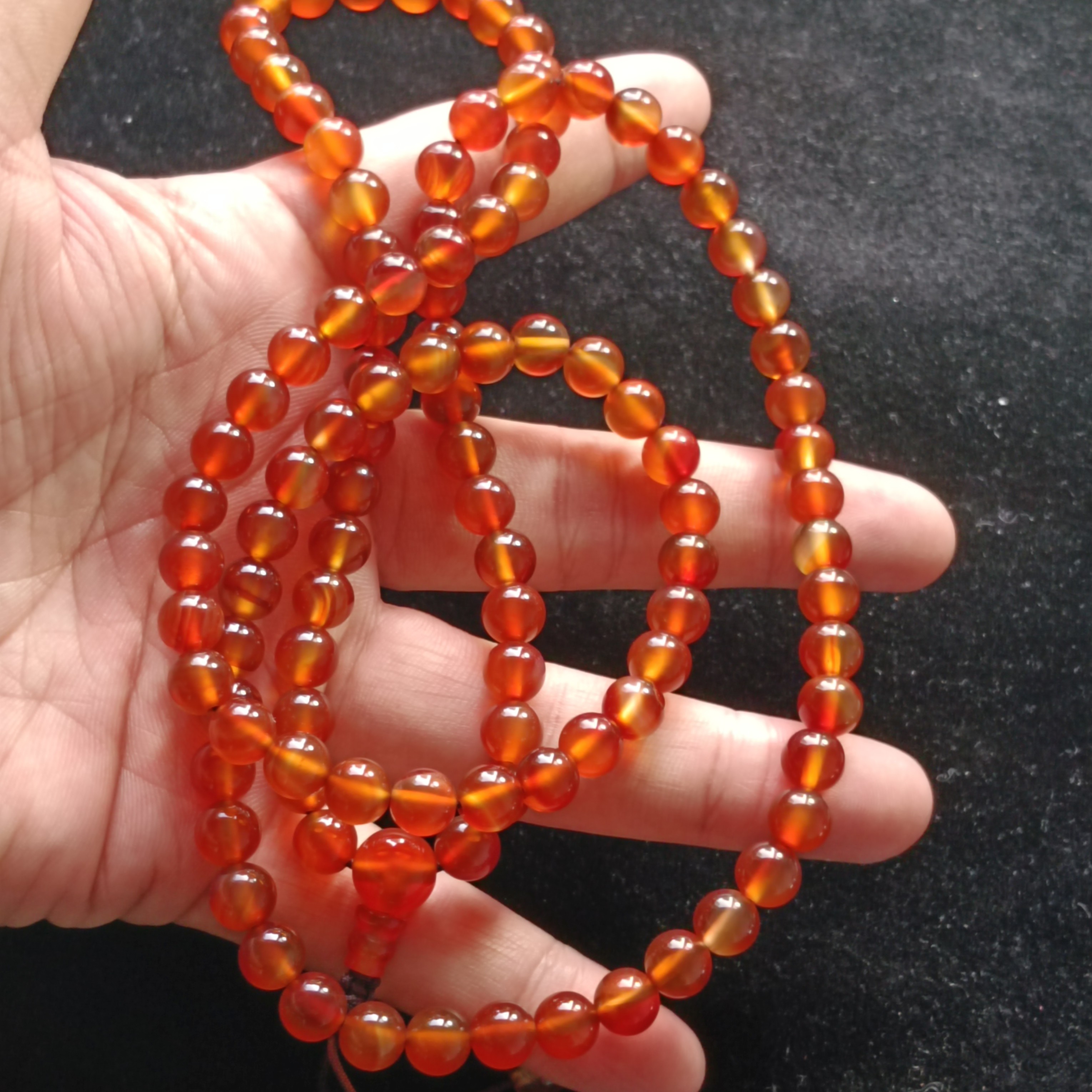 玛瑙108粒，8MM珠，随机发货