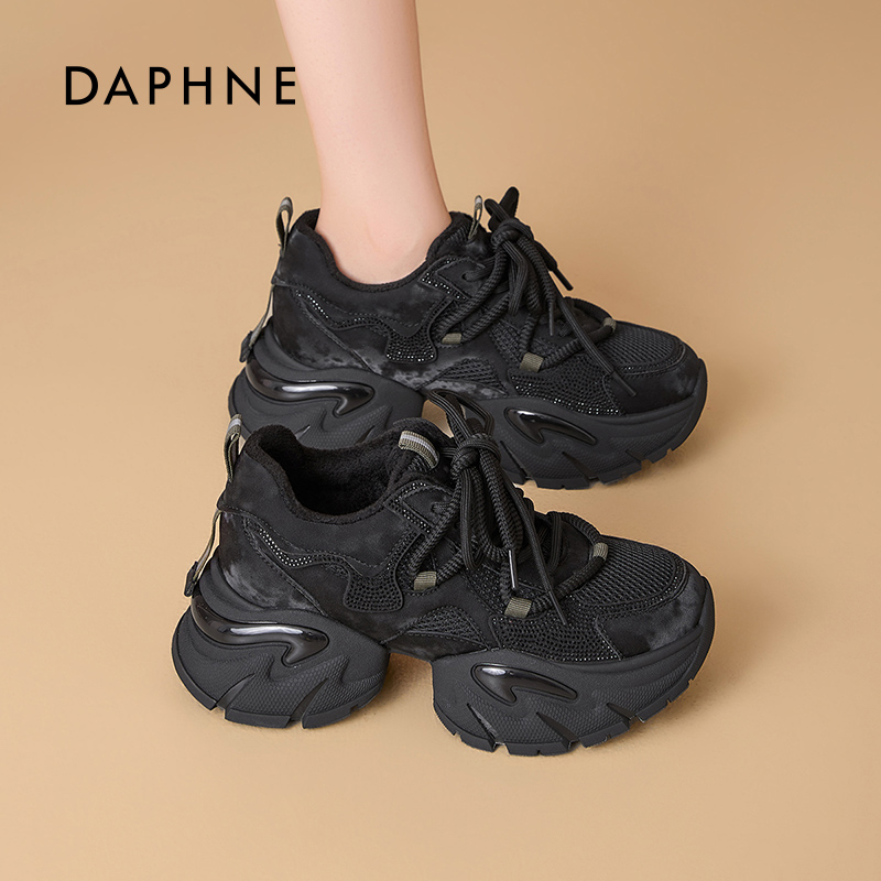 达芙妮潮流百搭水钻时尚休闲鞋女鞋秋季新款小个子增高保暖老爹鞋