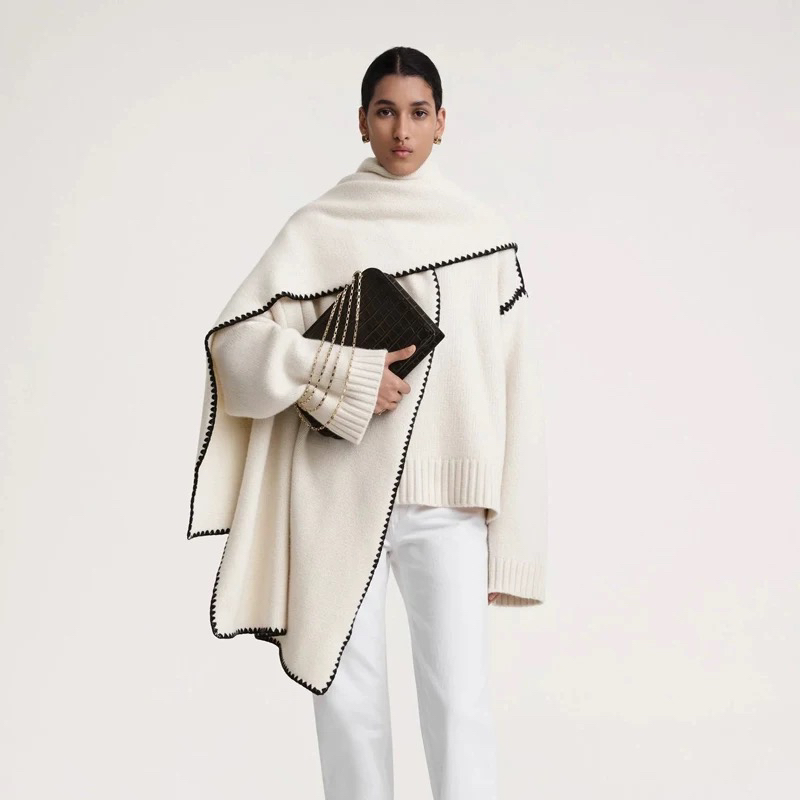 刺绣饰边针织毛衣秋冬新款北欧柔软保暖披肩毛衣款